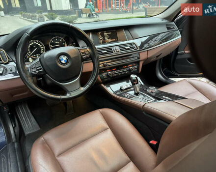 Синій БМВ 5 Серія, об'ємом двигуна 2 л та пробігом 220 тис. км за 16700 $, фото 20 на Automoto.ua