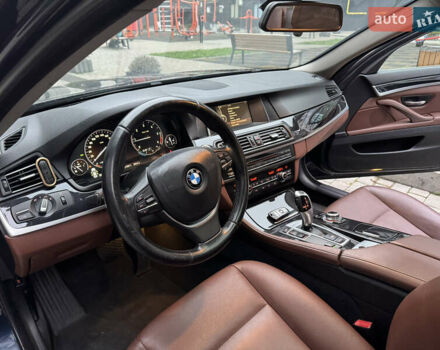 Синій БМВ 5 Серія, об'ємом двигуна 2 л та пробігом 220 тис. км за 16700 $, фото 22 на Automoto.ua