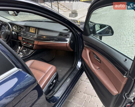 Синій БМВ 5 Серія, об'ємом двигуна 2 л та пробігом 220 тис. км за 16700 $, фото 31 на Automoto.ua