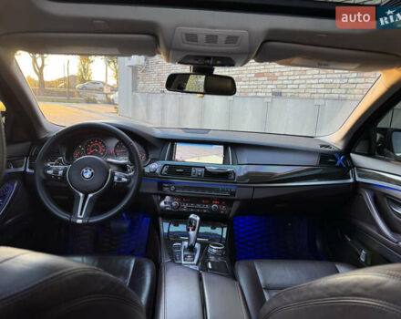 Синій БМВ 5 Серія, об'ємом двигуна 2 л та пробігом 115 тис. км за 18000 $, фото 29 на Automoto.ua