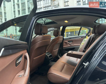 Синій БМВ 5 Серія, об'ємом двигуна 2 л та пробігом 220 тис. км за 16700 $, фото 25 на Automoto.ua