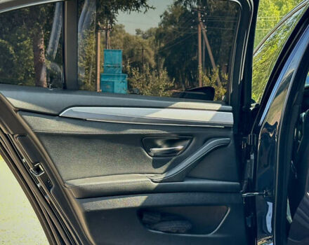 Синий БМВ 5 Серия, объемом двигателя 3 л и пробегом 150 тыс. км за 26500 $, фото 11 на Automoto.ua