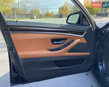 БМВ 5 Серія 2014 у Чернігові на Automoto.ua Синій БМВ 5 Серія, об'ємом двигуна 3 л та пробігом 90 тис. км за 28900 $, фото 25 на Automoto.ua