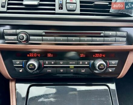 Синій БМВ 5 Серія, об'ємом двигуна 2 л та пробігом 115 тис. км за 21900 $, фото 77 на Automoto.ua