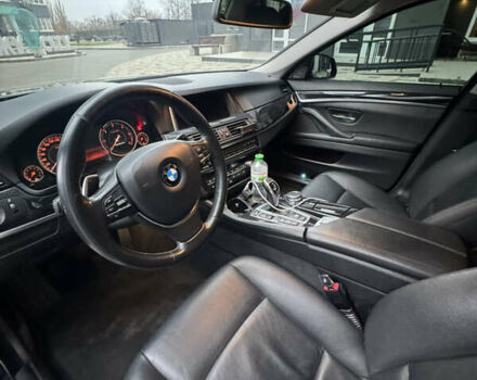 Синій БМВ 5 Серія, об'ємом двигуна 3 л та пробігом 208 тис. км за 22999 $, фото 5 на Automoto.ua