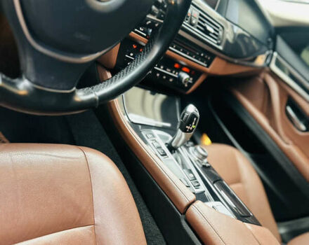 Синий БМВ 5 Серия, объемом двигателя 2 л и пробегом 253 тыс. км за 15700 $, фото 44 на Automoto.ua