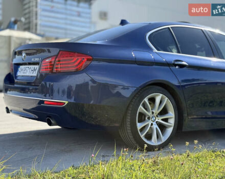 Синий БМВ 5 Серия, объемом двигателя 2.98 л и пробегом 183 тыс. км за 15500 $, фото 9 на Automoto.ua