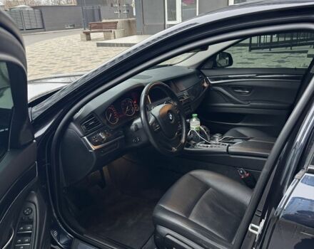 Синий БМВ 5 Серия, объемом двигателя 3 л и пробегом 208 тыс. км за 23999 $, фото 5 на Automoto.ua