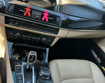 Синій БМВ 5 Серія, об'ємом двигуна 2.98 л та пробігом 145 тис. км за 21000 $, фото 23 на Automoto.ua