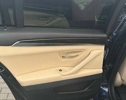 Синій БМВ 5 Серія, об'ємом двигуна 2 л та пробігом 133 тис. км за 15250 $, фото 78 на Automoto.ua