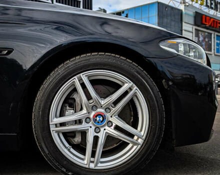 Синий БМВ 5 Серия, объемом двигателя 3 л и пробегом 171 тыс. км за 23000 $, фото 10 на Automoto.ua