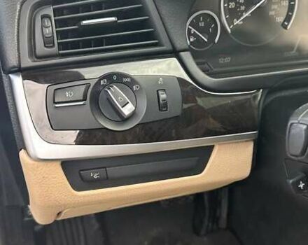 Синій БМВ 5 Серія, об'ємом двигуна 2 л та пробігом 133 тис. км за 15250 $, фото 76 на Automoto.ua