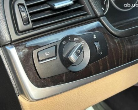 Синий БМВ 5 Серия, объемом двигателя 3 л и пробегом 132 тыс. км за 20490 $, фото 18 на Automoto.ua