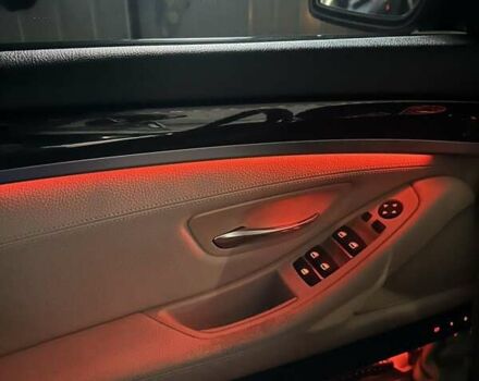 Синій БМВ 5 Серія, об'ємом двигуна 2 л та пробігом 133 тис. км за 15250 $, фото 100 на Automoto.ua