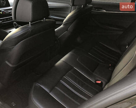 БМВ 5 Серия 2017 в Львове на Automoto.ua Синий БМВ 5 Серия, объемом двигателя 3 л и пробегом 160 тыс. км за 31000 $, фото 38 на Automoto.ua