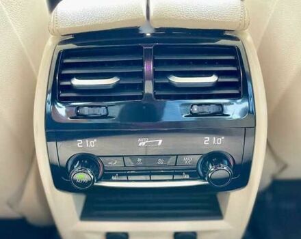 Синій БМВ 5 Серія, об'ємом двигуна 2 л та пробігом 67 тис. км за 22600 $, фото 19 на Automoto.ua