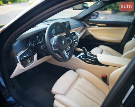 Синий БМВ 5 Серия, объемом двигателя 3 л и пробегом 111 тыс. км за 33000 $, фото 2 на Automoto.ua