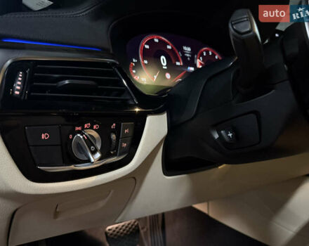 Синий БМВ 5 Серия, объемом двигателя 3 л и пробегом 93 тыс. км за 33900 $, фото 28 на Automoto.ua