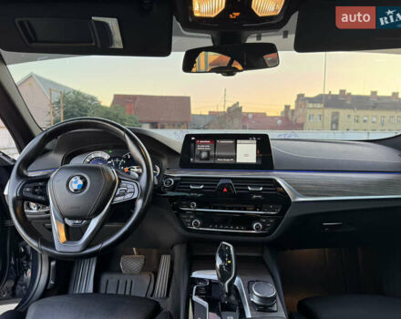 Синій БМВ 5 Серія, об'ємом двигуна 3 л та пробігом 117 тис. км за 33500 $, фото 28 на Automoto.ua