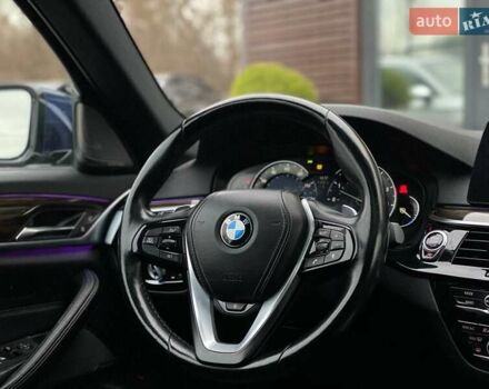 Синій БМВ 5 Серія, об'ємом двигуна 2 л та пробігом 240 тис. км за 22999 $, фото 11 на Automoto.ua