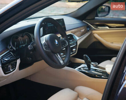 Синий БМВ 5 Серия, объемом двигателя 3 л и пробегом 111 тыс. км за 33000 $, фото 1 на Automoto.ua