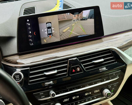 Синій БМВ 5 Серія, об'ємом двигуна 3 л та пробігом 155 тис. км за 32500 $, фото 31 на Automoto.ua