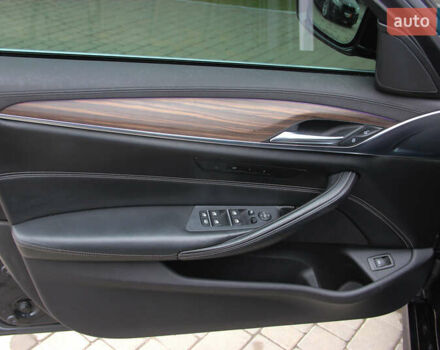 Синій БМВ 5 Серія, об'ємом двигуна 2 л та пробігом 62 тис. км за 31000 $, фото 21 на Automoto.ua