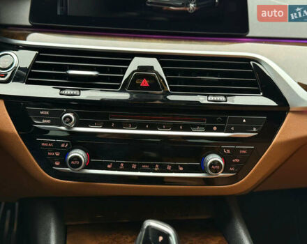 Синій БМВ 5 Серія, об'ємом двигуна 2 л та пробігом 122 тис. км за 26500 $, фото 17 на Automoto.ua