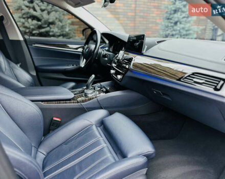 Синій БМВ 5 Серія, об'ємом двигуна 2.99 л та пробігом 170 тис. км за 38500 $, фото 28 на Automoto.ua