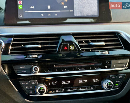 Синий БМВ 5 Серия, объемом двигателя 2.98 л и пробегом 140 тыс. км за 33700 $, фото 33 на Automoto.ua