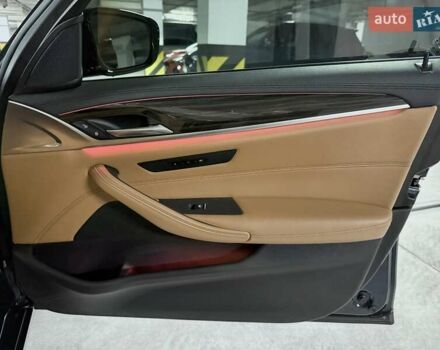 Синий БМВ 5 Серия, объемом двигателя 3 л и пробегом 115 тыс. км за 38000 $, фото 25 на Automoto.ua