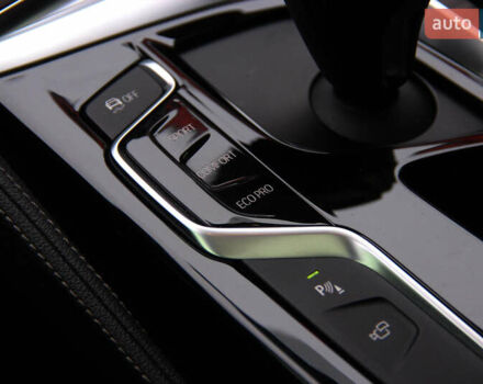 Синій БМВ 5 Серія, об'ємом двигуна 2 л та пробігом 62 тис. км за 31000 $, фото 51 на Automoto.ua