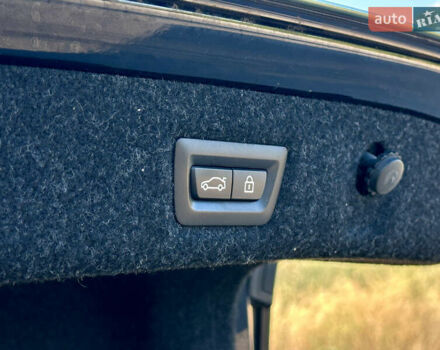 Синий БМВ 5 Серия, объемом двигателя 2.98 л и пробегом 140 тыс. км за 33700 $, фото 46 на Automoto.ua