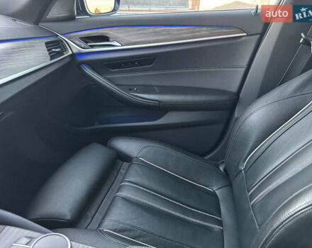Синій БМВ 5 Серія, об'ємом двигуна 3 л та пробігом 117 тис. км за 33500 $, фото 38 на Automoto.ua