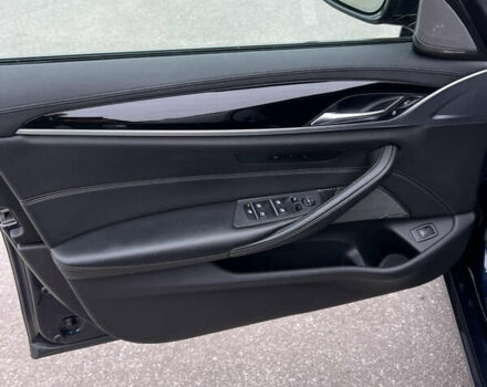 Синій БМВ 5 Серія, об'ємом двигуна 3 л та пробігом 197 тис. км за 30900 $, фото 10 на Automoto.ua