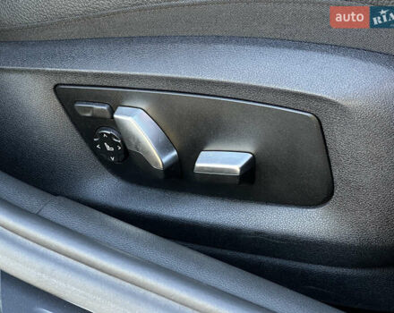 Синий БМВ 5 Серия, объемом двигателя 2.98 л и пробегом 140 тыс. км за 33700 $, фото 49 на Automoto.ua