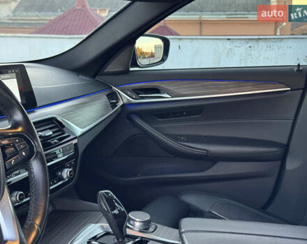 Синій БМВ 5 Серія, об'ємом двигуна 3 л та пробігом 117 тис. км за 33500 $, фото 21 на Automoto.ua