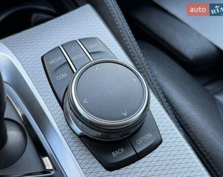 Синий БМВ 5 Серия, объемом двигателя 2 л и пробегом 146 тыс. км за 33300 $, фото 26 на Automoto.ua