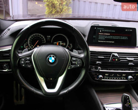 Синій БМВ 5 Серія, об'ємом двигуна 2 л та пробігом 62 тис. км за 31000 $, фото 41 на Automoto.ua