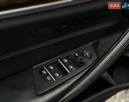 Синій БМВ 5 Серія, об'ємом двигуна 2 л та пробігом 240 тис. км за 22999 $, фото 17 на Automoto.ua