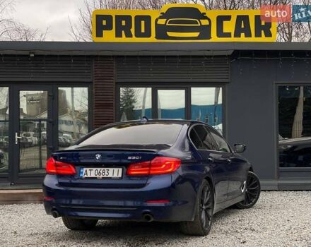 Синій БМВ 5 Серія, об'ємом двигуна 2 л та пробігом 240 тис. км за 22999 $, фото 2 на Automoto.ua
