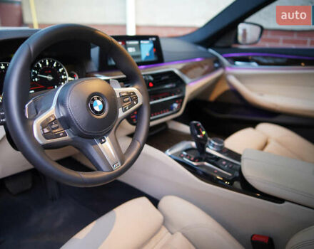 Синий БМВ 5 Серия, объемом двигателя 3 л и пробегом 111 тыс. км за 33000 $, фото 18 на Automoto.ua