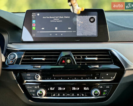 Синий БМВ 5 Серия, объемом двигателя 2.98 л и пробегом 140 тыс. км за 33700 $, фото 34 на Automoto.ua