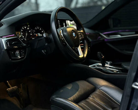 Синий БМВ 5 Серия, объемом двигателя 2 л и пробегом 210 тыс. км за 19950 $, фото 4 на Automoto.ua