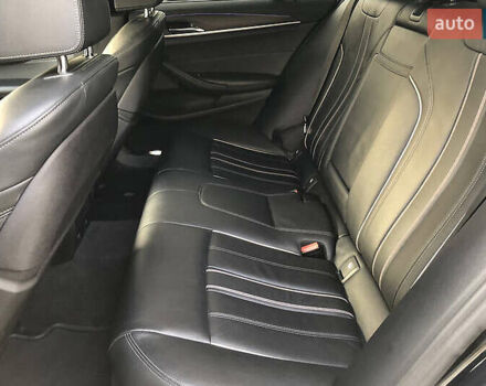 БМВ 5 Серия 2017 в Львове на Automoto.ua Синий БМВ 5 Серия, объемом двигателя 3 л и пробегом 160 тыс. км за 31000 $, фото 39 на Automoto.ua