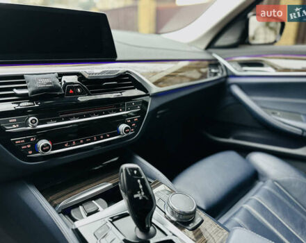 Синій БМВ 5 Серія, об'ємом двигуна 3 л та пробігом 170 тис. км за 37700 $, фото 22 на Automoto.ua