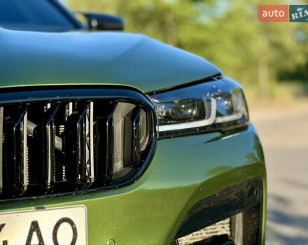 Синий БМВ 5 Серия, объемом двигателя 2.98 л и пробегом 140 тыс. км за 33700 $, фото 5 на Automoto.ua