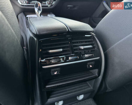 Синій БМВ 5 Серія, об'ємом двигуна 3 л та пробігом 117 тис. км за 33500 $, фото 25 на Automoto.ua