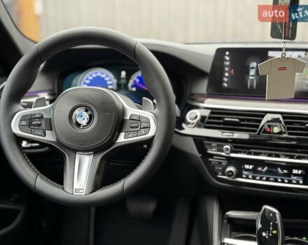 Синий БМВ 5 Серия, объемом двигателя 2.99 л и пробегом 217 тыс. км за 35200 $, фото 17 на Automoto.ua