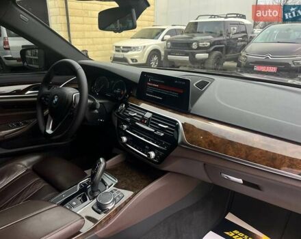 Синій БМВ 5 Серія, об'ємом двигуна 2 л та пробігом 240 тис. км за 28000 $, фото 22 на Automoto.ua